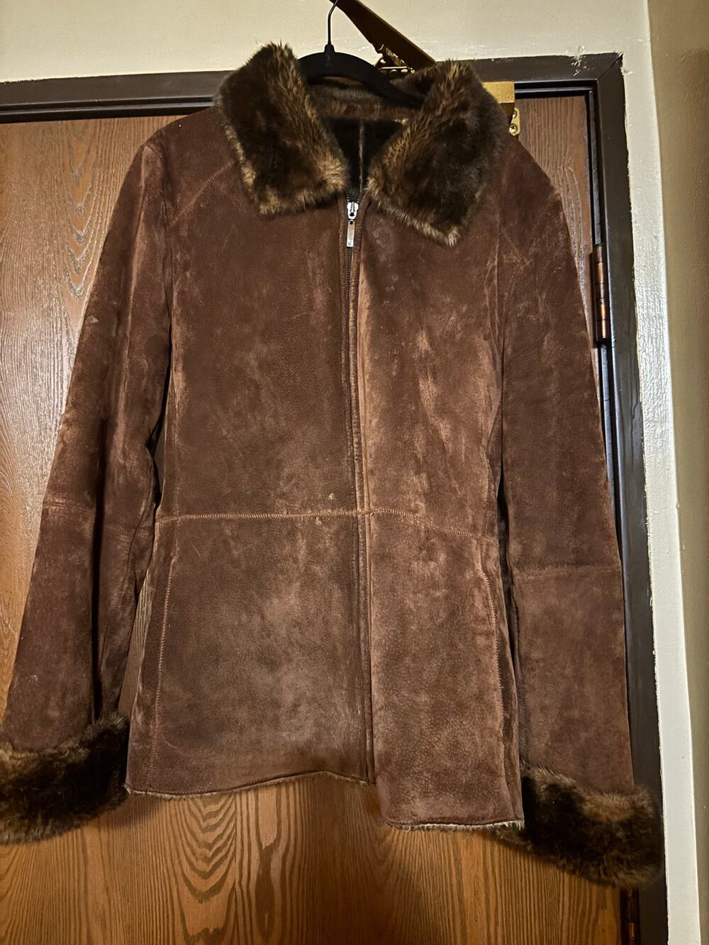 Handmade Chocolate Brown Suede/ Faux Fur Zipper Fall/ Winter Coat: Jacket